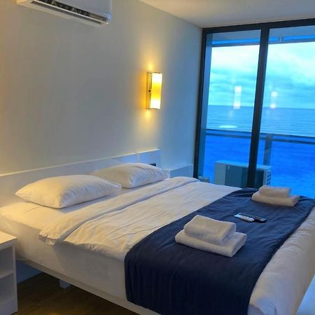 Orbi City Aparthotel Black Sea Viewバトゥーミ エクステリア 写真