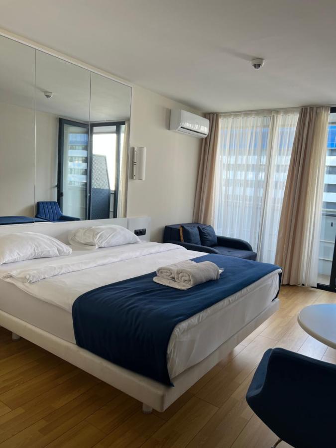 Orbi City Aparthotel Black Sea Viewバトゥーミ エクステリア 写真