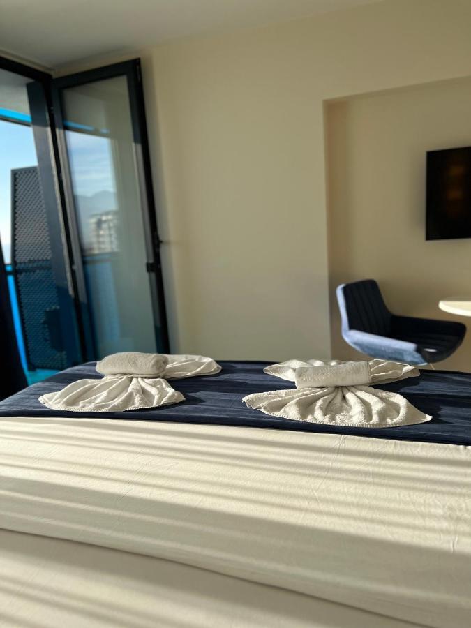 Orbi City Aparthotel Black Sea Viewバトゥーミ エクステリア 写真