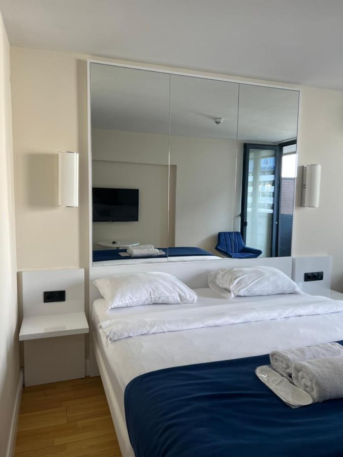 Orbi City Aparthotel Black Sea Viewバトゥーミ エクステリア 写真