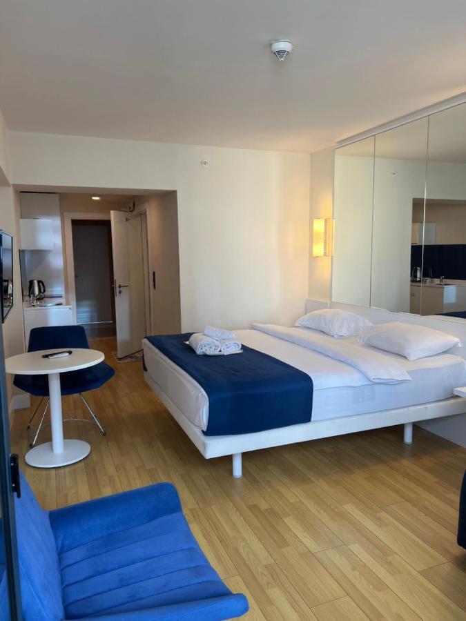 Orbi City Aparthotel Black Sea Viewバトゥーミ エクステリア 写真