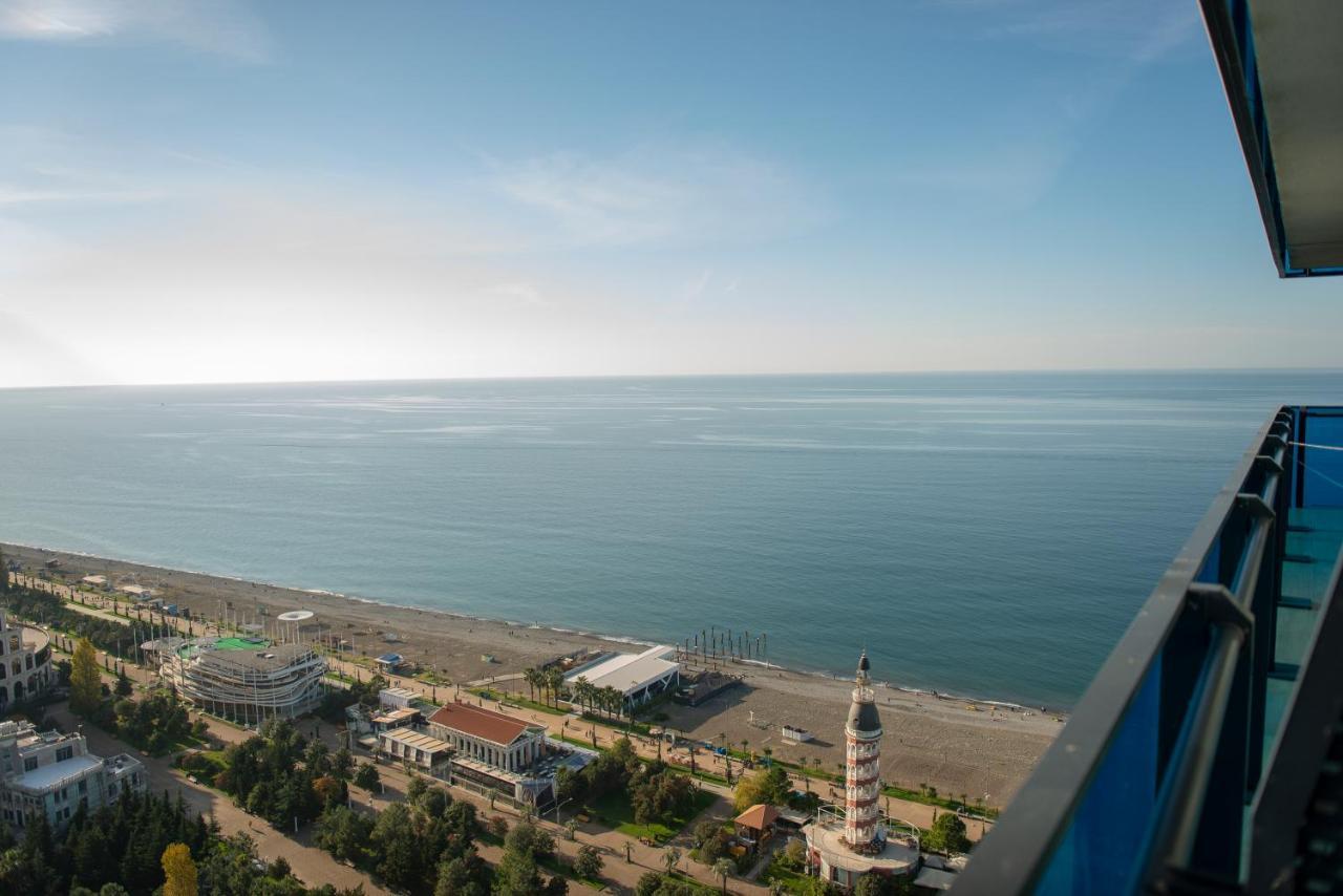 Orbi City Aparthotel Black Sea Viewバトゥーミ エクステリア 写真