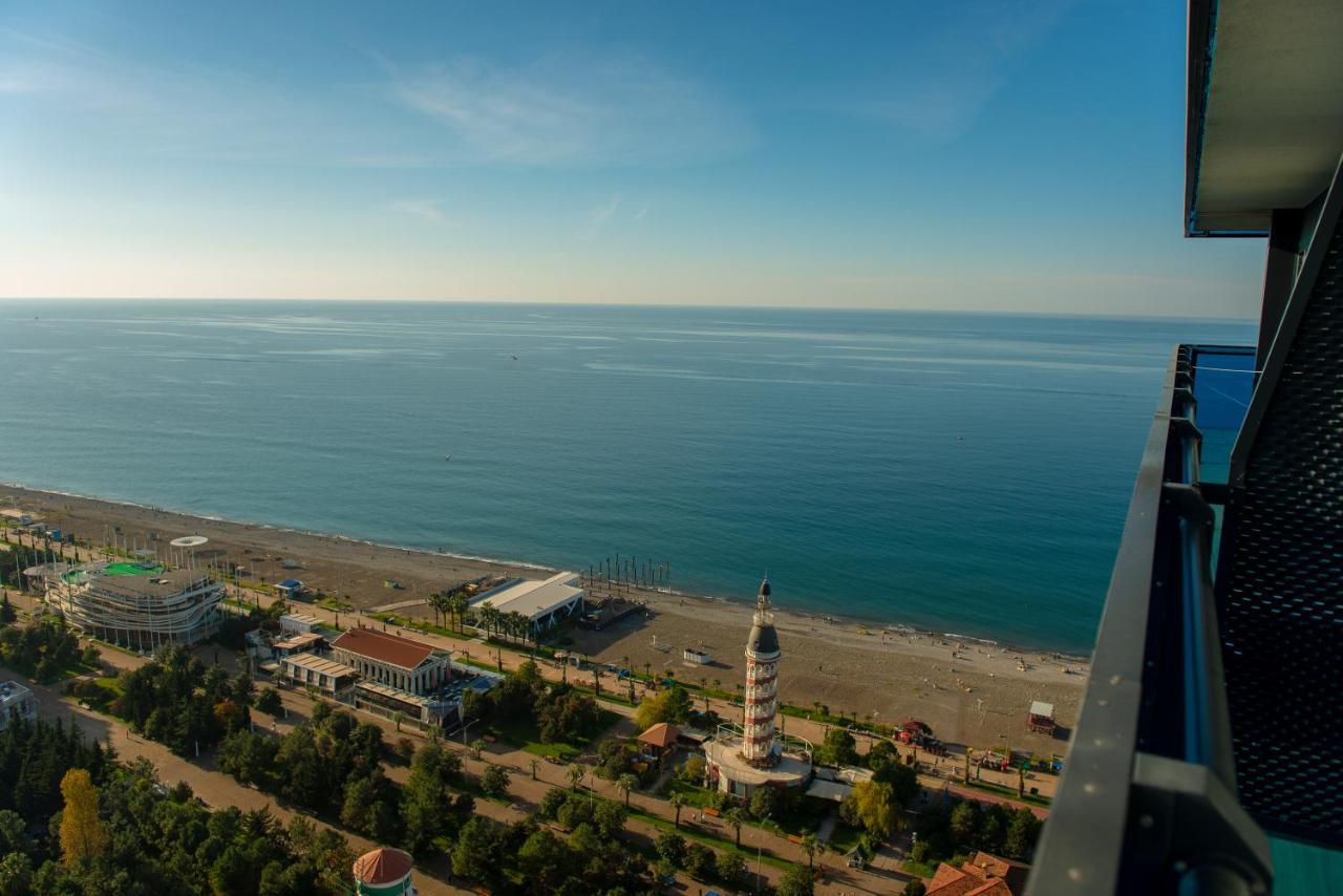 Orbi City Aparthotel Black Sea Viewバトゥーミ エクステリア 写真