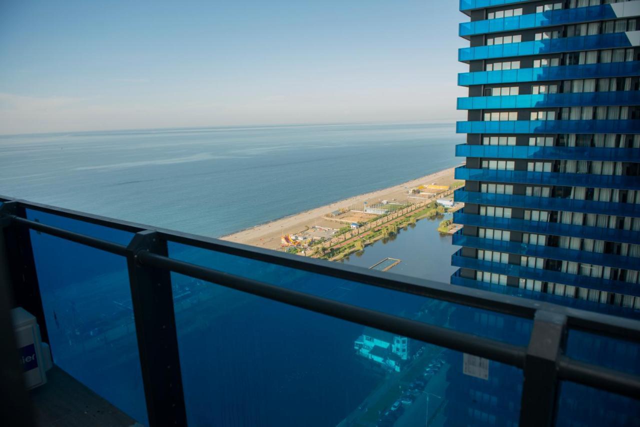 Orbi City Aparthotel Black Sea Viewバトゥーミ エクステリア 写真