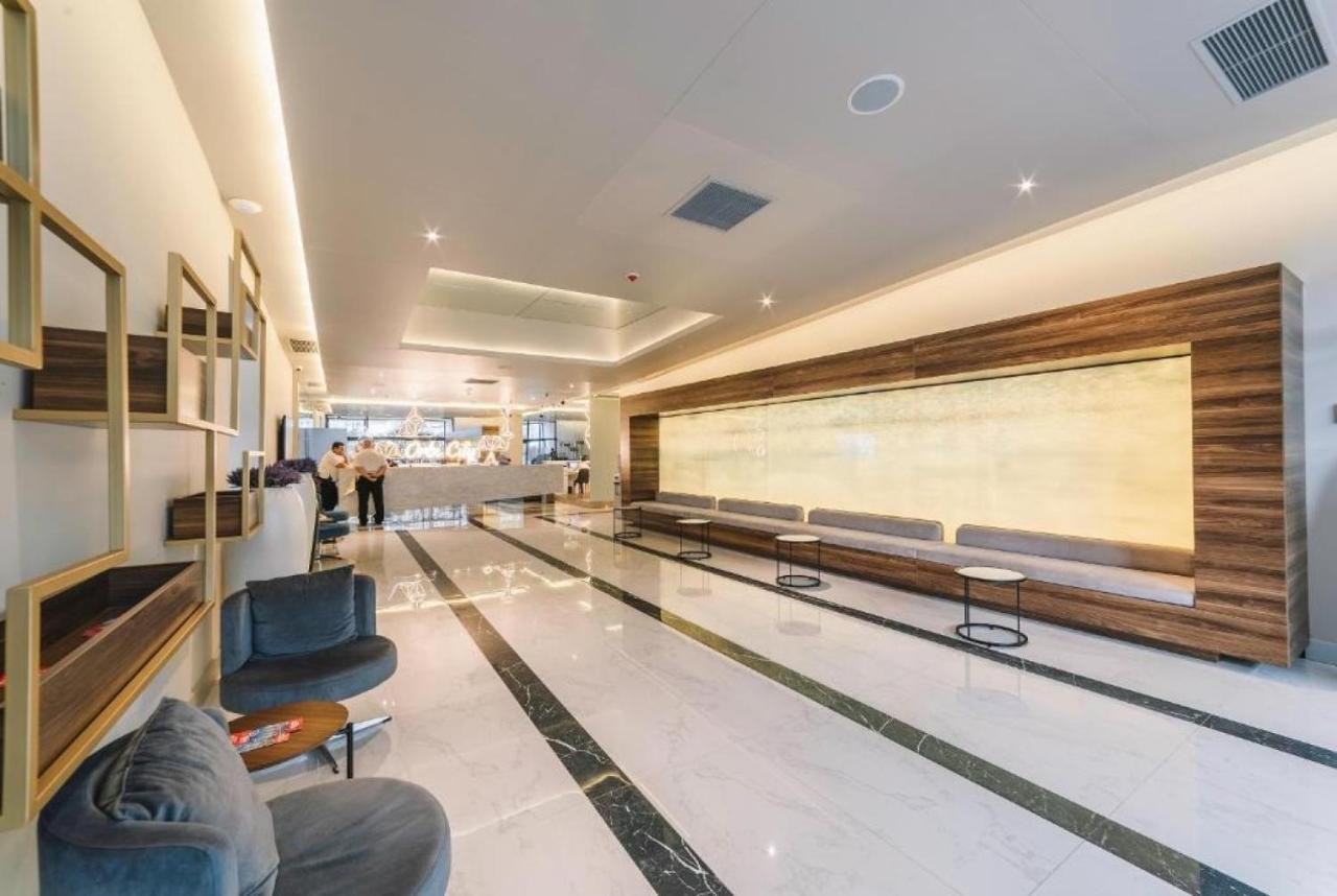 Orbi City Aparthotel Black Sea Viewバトゥーミ エクステリア 写真