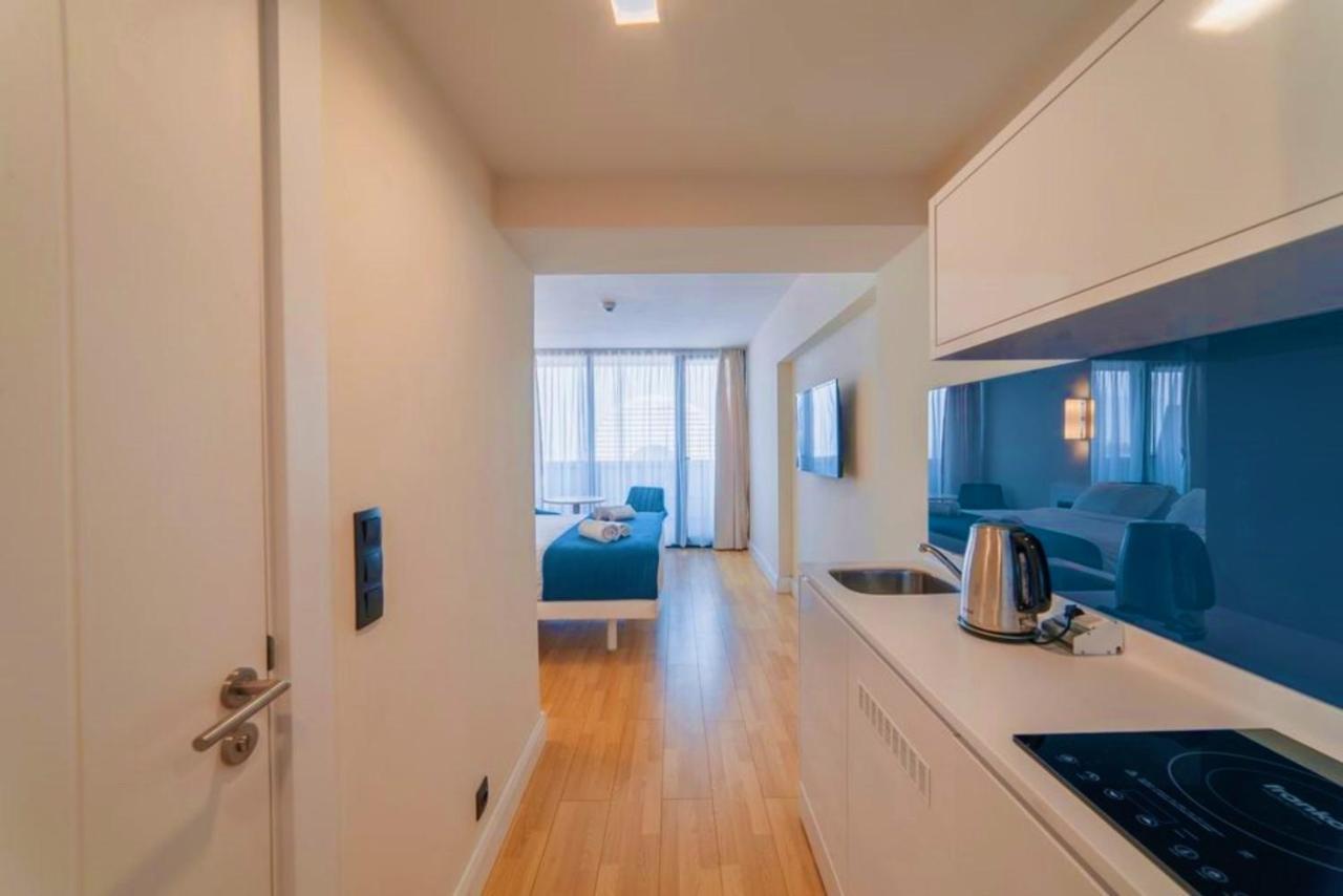Orbi City Aparthotel Black Sea Viewバトゥーミ エクステリア 写真