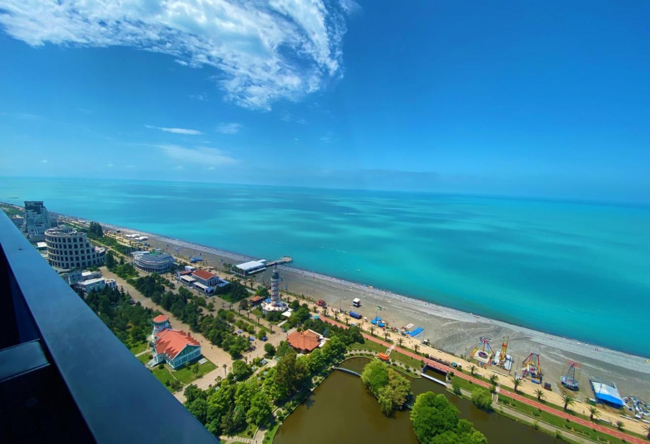 Orbi City Aparthotel Black Sea Viewバトゥーミ エクステリア 写真