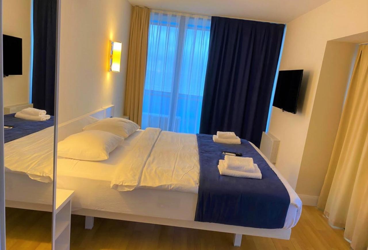 Orbi City Aparthotel Black Sea Viewバトゥーミ エクステリア 写真